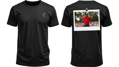 Playera "Tiger in red shirt"